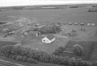 Aerial photograph of a farm near Maidstone, SK (47-23-W3)