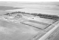 Aerial photograph of a farm near Richard, SK (44-12-W3)