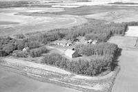 Aerial photograph of a farm near Edam, SK (27-48-19-W3)