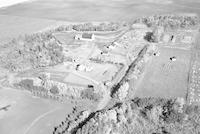 Aerial photograph of a farm near Turtleford, SK (52-24-W3)