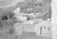 Aerial photograph of a farm near Keatley, SK (44-11-W3)