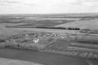 Aerial photograph of a farm in Saskatchewan (34-21-W3)