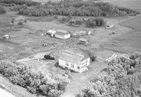 Aerial photograph of a farm near Maymont, SK (41-12-W3)