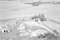 Aerial photograph of a farm near Maidstone, SK (22-47-23-W3)