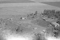 Aerial photograph of a farm near Maidstone, SK (19-47-23-W3)