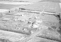 Aerial photograph of a farm in Saskatchewan (40-22-W3)