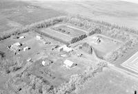 Aerial photograph of a farm near Adanac, SK (34-41-22-W3)