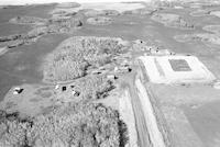 Aerial photograph of a farm in Saskatchewan (27-42-13-W3)