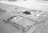 Aerial photograph of a farm in Saskatchewan (17-42-13-W3)