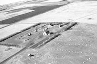 Aerial photograph of a farm in Saskatchewan (42-14-W3)