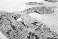 Aerial photograph of a farm in Saskatchewan (22-42-14-W3)