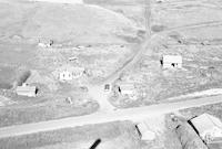 Aerial photograph of a farm in Saskatchewan (13-42-17-W3)