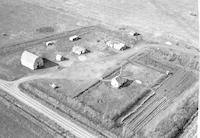 Aerial photograph of a farm in Saskatchewan (42-21-W3)