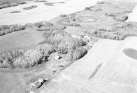 Aerial photograph of a farm in Saskatchewan (43-12-W3)