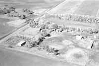Aerial photograph of a farm in Saskatchewan (20-43-12-W3)