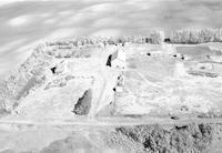 Aerial photograph of a farm in Saskatchewan (43-12-W3)