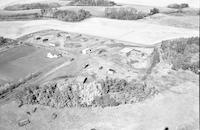 Aerial photograph of a farm in Saskatchewan (43-13-W3)