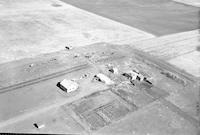 Aerial photograph of a farm in Saskatchewan (43-13-W3)