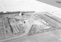 Aerial photograph of a farm in Saskatchewan (44-15-W3)