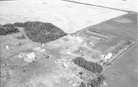 Aerial photograph of a farm in Saskatchewan (44-15-W3)