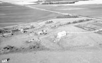 Aerial photograph of a farm in Saskatchewan (29-44-16-W3)