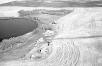 Aerial photograph of a farm in Saskatchewan (45-15-W3)