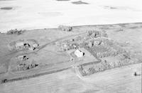 Aerial photograph of a farm in Saskatchewan (14-46-17-W3)