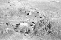 Aerial photograph of a farm in Saskatchewan (31-46-21-W3)