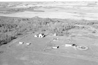 Aerial photograph of a farm in Saskatchewan (46-21-W3)