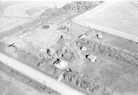 Aerial photograph of a farm in Saskatchewan (24-47-21-W3)