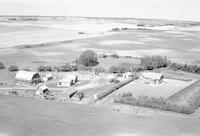 Aerial photograph of a farm in Saskatchewan (38-12-W3)