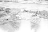 Aerial photograph of a farm in Saskatchewan (40-12-W3)