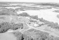 Aerial photograph of a farm in Saskatchewan (40-12-W3)