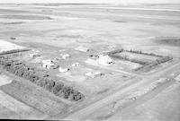 Aerial photograph of a farm in Saskatchewan (14-40-20-W3)