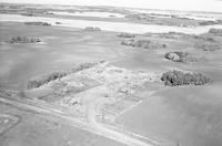 Aerial photograph of a farm in Saskatchewan (44-11-W3)