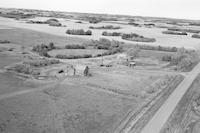 Aerial photograph of a farm in Saskatchewan (44-12-W3)