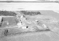 Aerial photograph of a farm in Saskatchewan (45-16-W3)