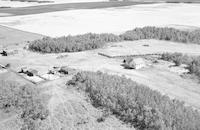 Aerial photograph of a farm in Saskatchewan (45-16-W3)