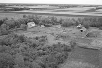 Aerial photograph of a farm in Saskatchewan (48-4-W3)