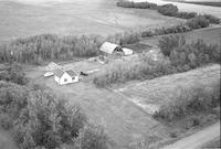 Aerial photograph of a farm in Saskatchewan (48-4-W3)