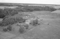 Aerial photograph of a farm in Saskatchewan (48-4-W3)