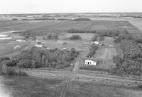Aerial photograph of a farm in Saskatchewan (14-48-24-W3)