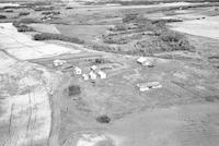 Aerial photograph of a farm in Saskatchewan (49-19-W3)