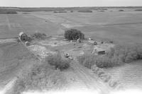 Aerial photograph of a farm in Saskatchewan (49-23-W3)