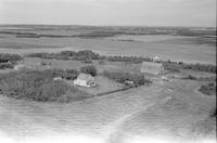 Aerial photograph of a farm in Saskatchewan (34-49-23-W3)