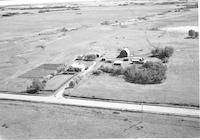 Aerial photograph of a farm in Saskatchewan (21-50-20-W3)