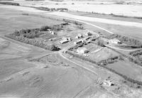 Aerial photograph of a farm in Saskatchewan (19-50-20-W3)