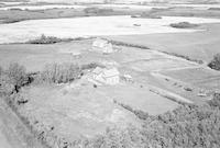 Aerial photograph of a farm in Saskatchewan (31-50-20-W3)