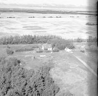 Aerial photograph of a farm in Saskatchewan (51-21-W3)