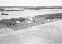 Aerial photograph of a farm in Saskatchewan (51-23-W3)